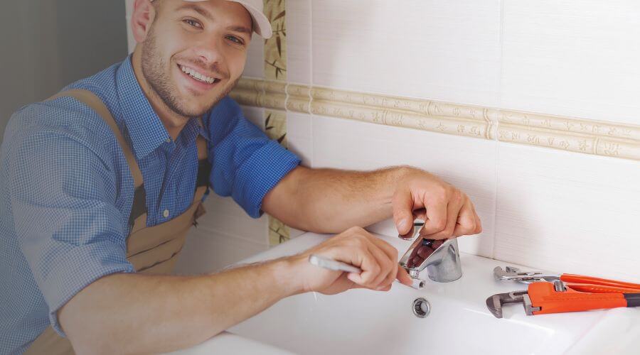 Faucet cartridge replacement in Moriah, NY